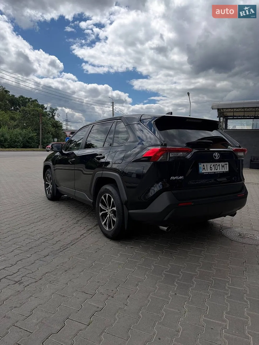 2021 Toyota RAV 4 - мініатюра 3