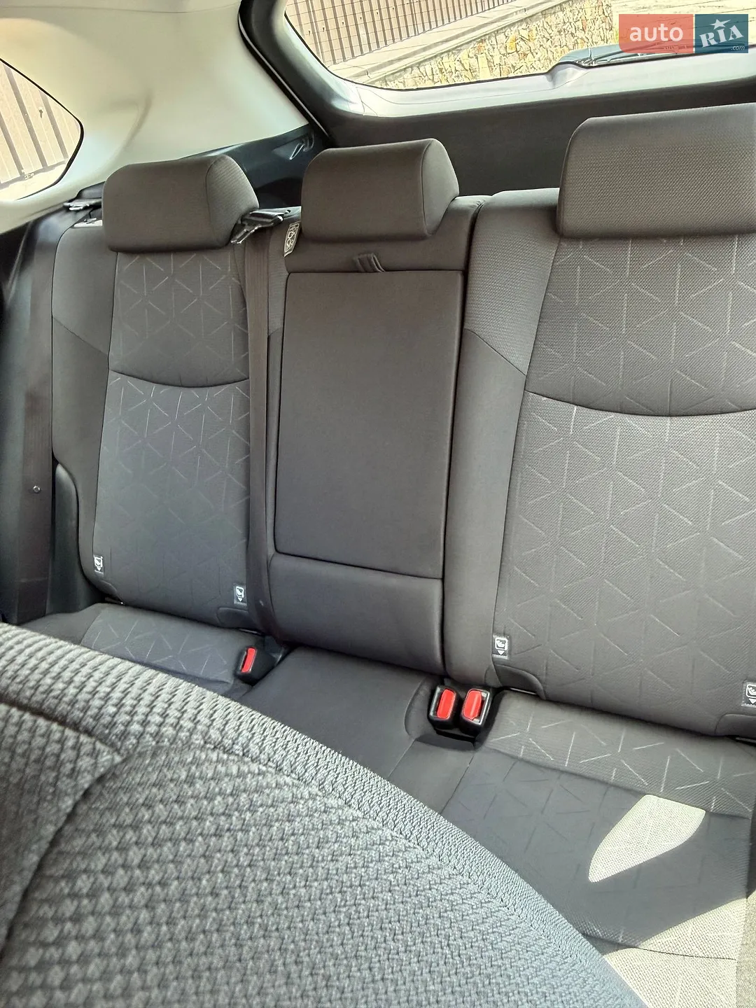 2019 Toyota RAV 4 - мініатюра 12