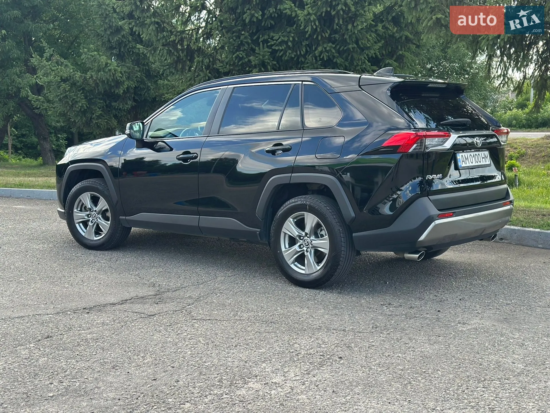 2022 Toyota RAV 4 - мініатюра 8