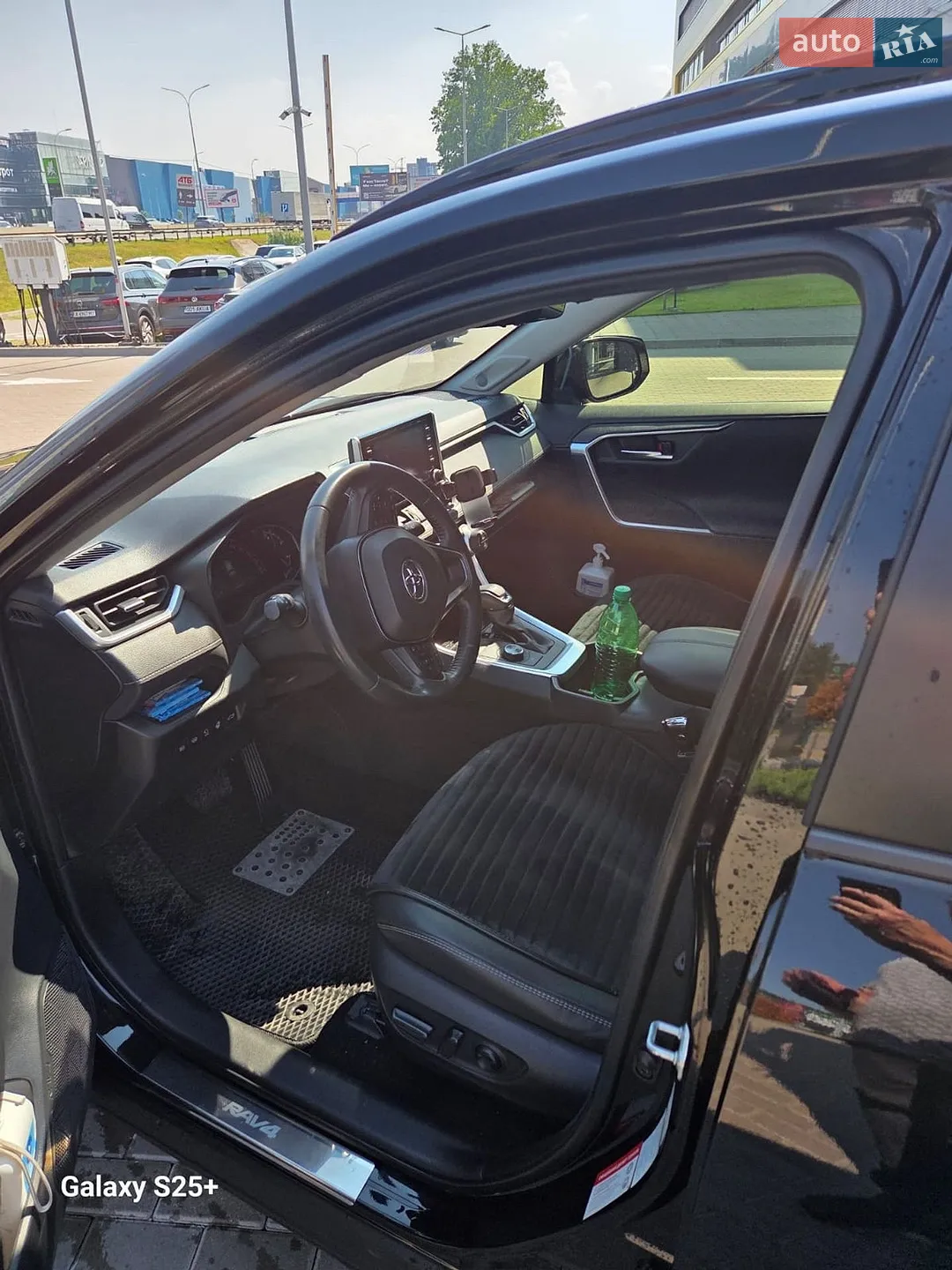 2021 Toyota RAV 4 - мініатюра 6