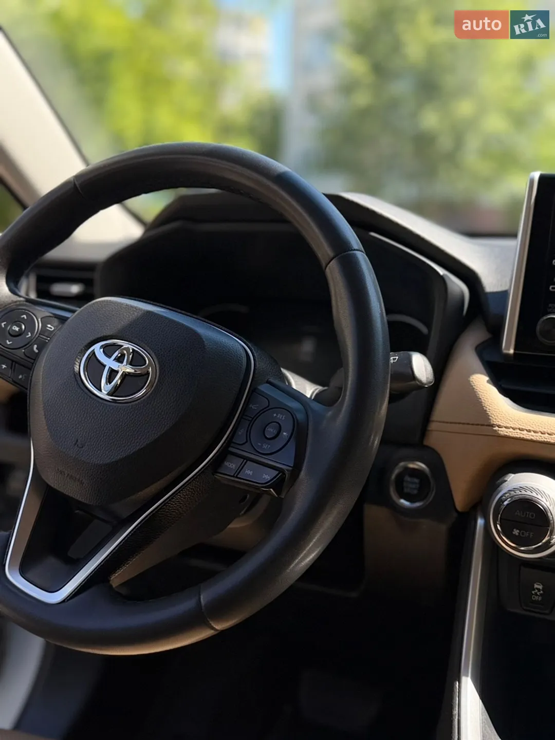 2020 Toyota RAV 4 - мініатюра 30