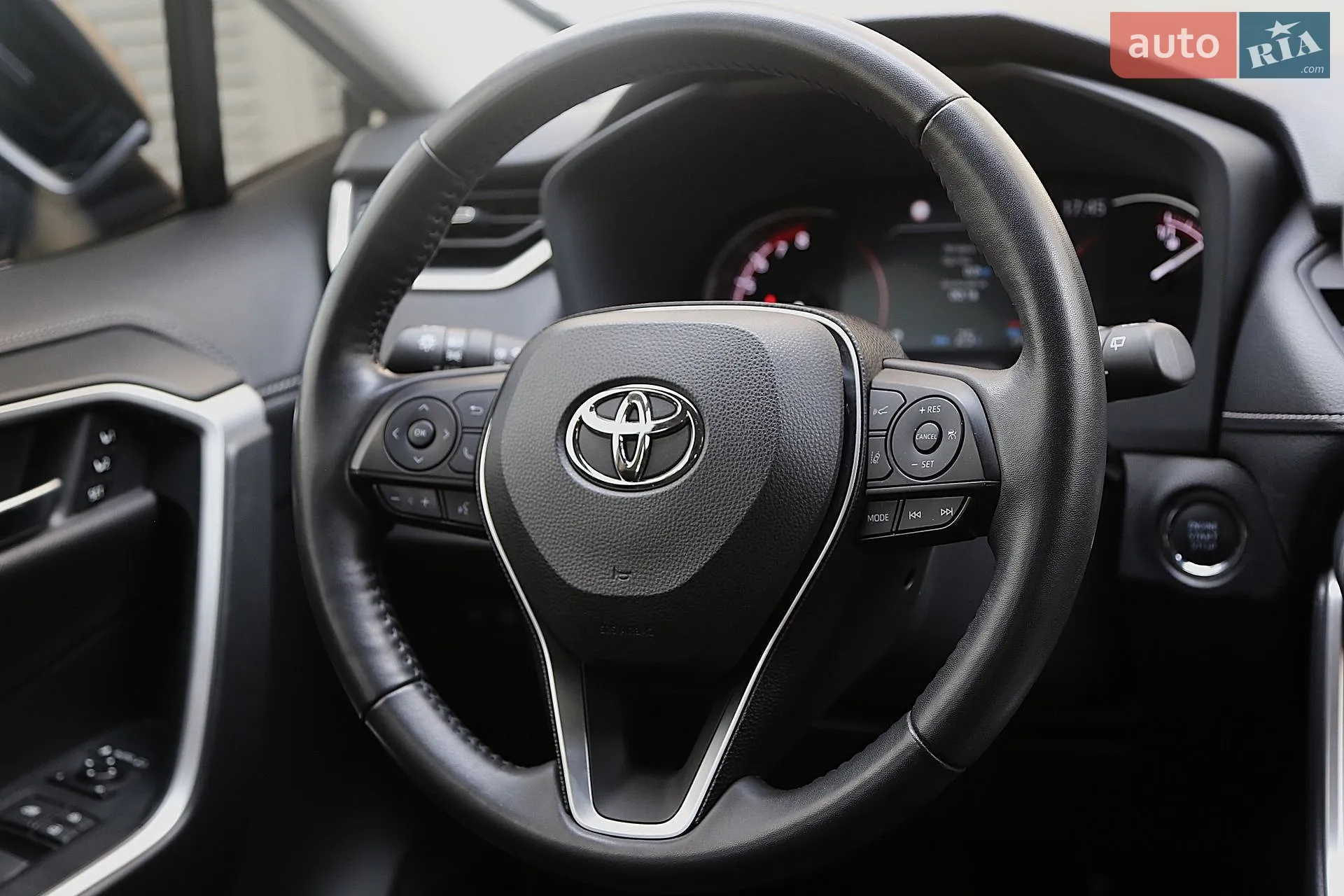 2019 Toyota RAV 4 - мініатюра 16