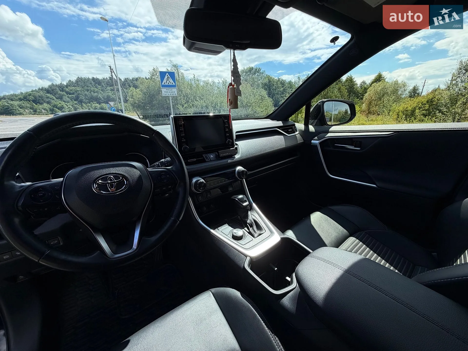 2022 Toyota RAV 4 - мініатюра 11