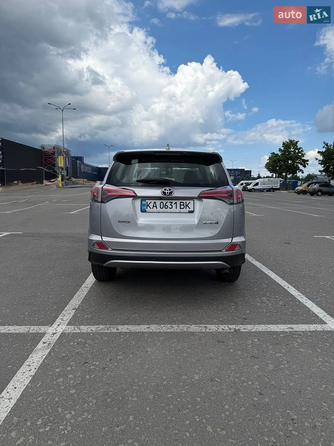2017 Toyota RAV 4 - мініатюра 2