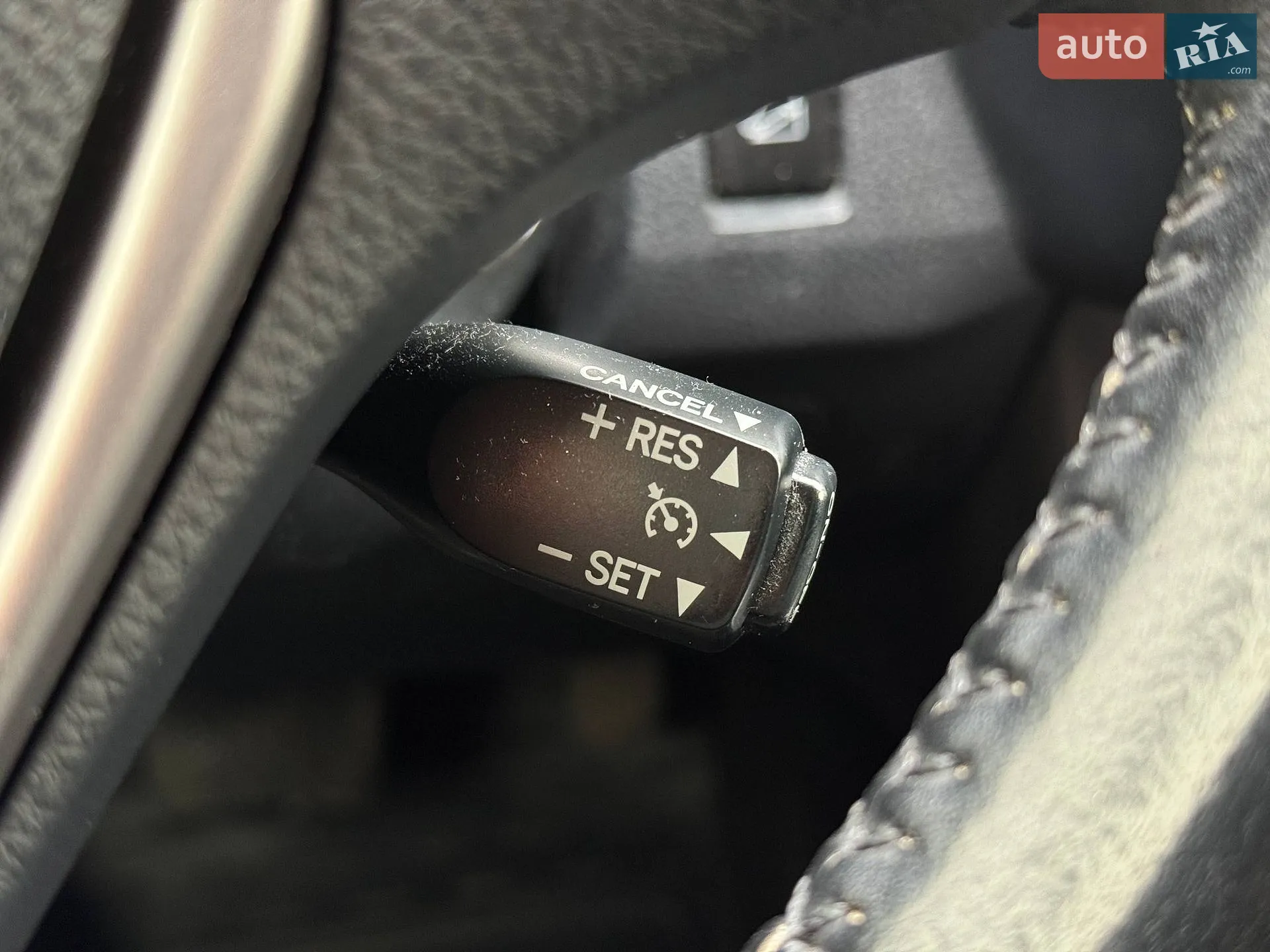 2017 Toyota RAV 4 - мініатюра 23