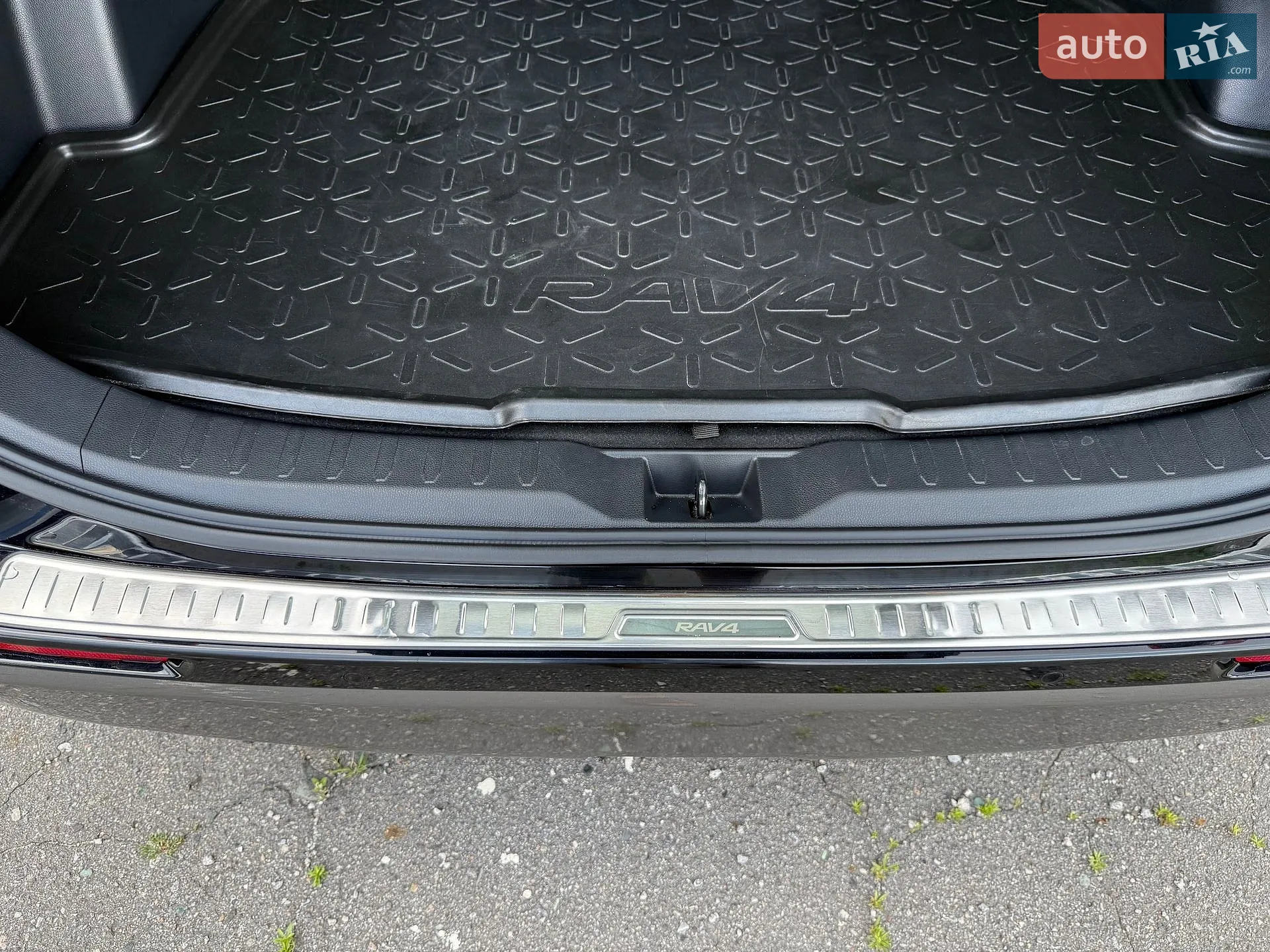 2019 Toyota RAV 4 - мініатюра 19