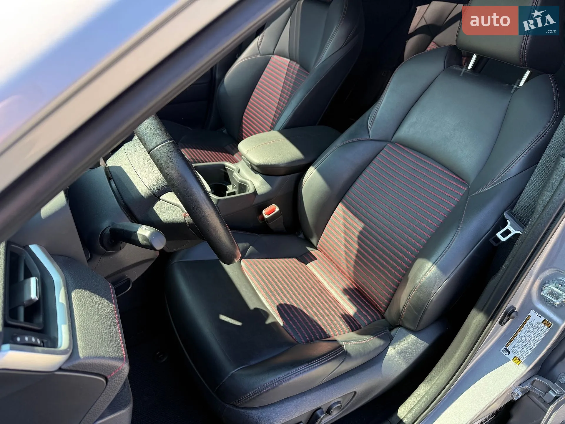 2023 Toyota RAV 4 - мініатюра 25