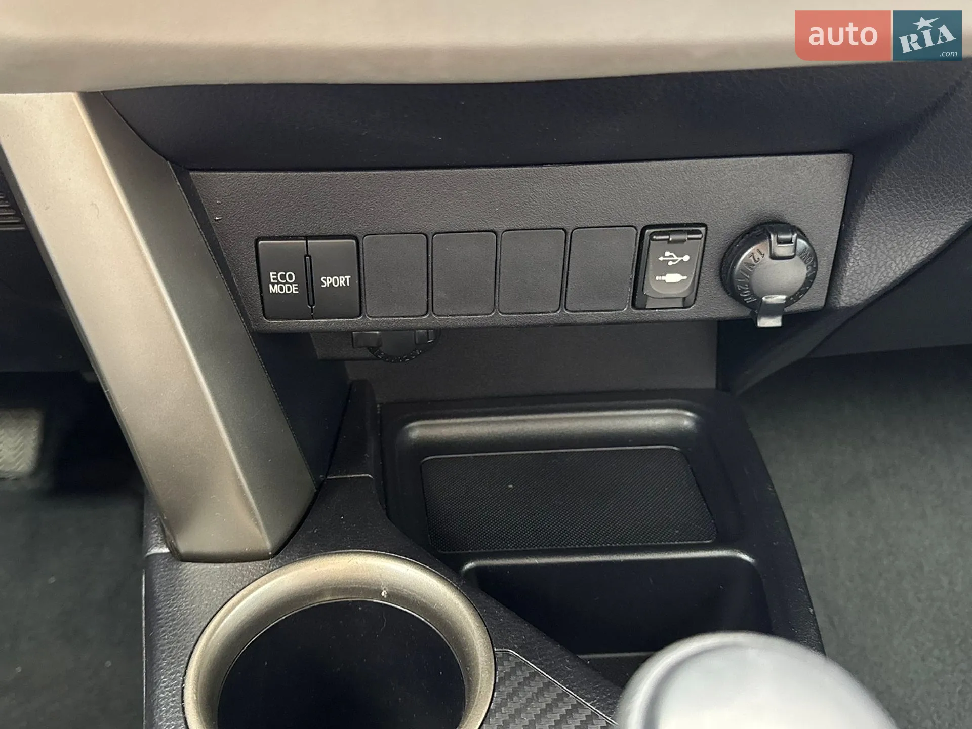 2015 Toyota RAV 4 - мініатюра 30
