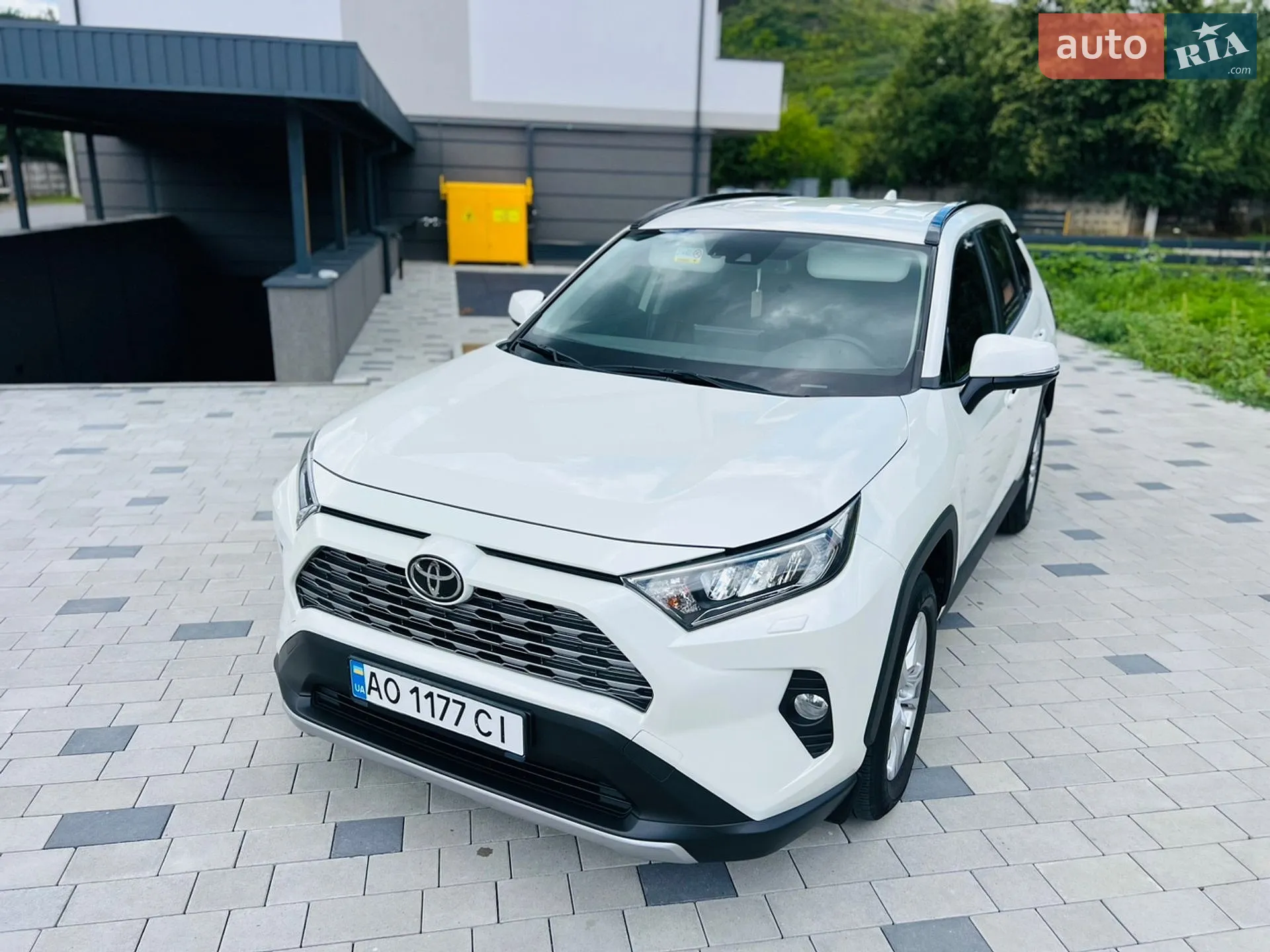 2020 Toyota RAV 4 - мініатюра 5