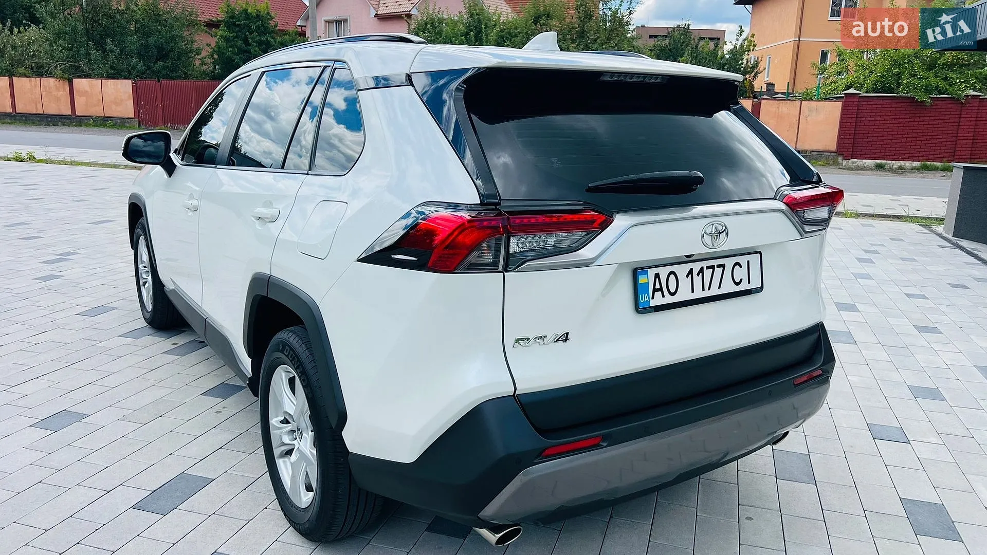 2020 Toyota RAV 4 - мініатюра 8