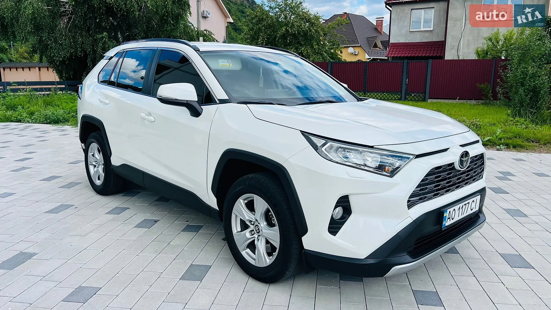 2020 Toyota RAV 4 - мініатюра 16