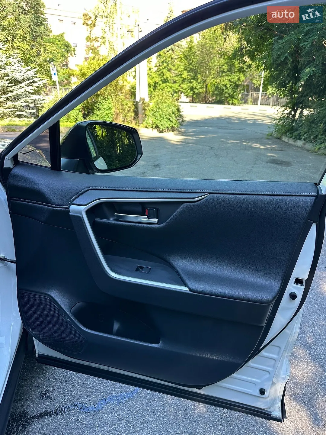 2021 Toyota RAV 4 - мініатюра 39