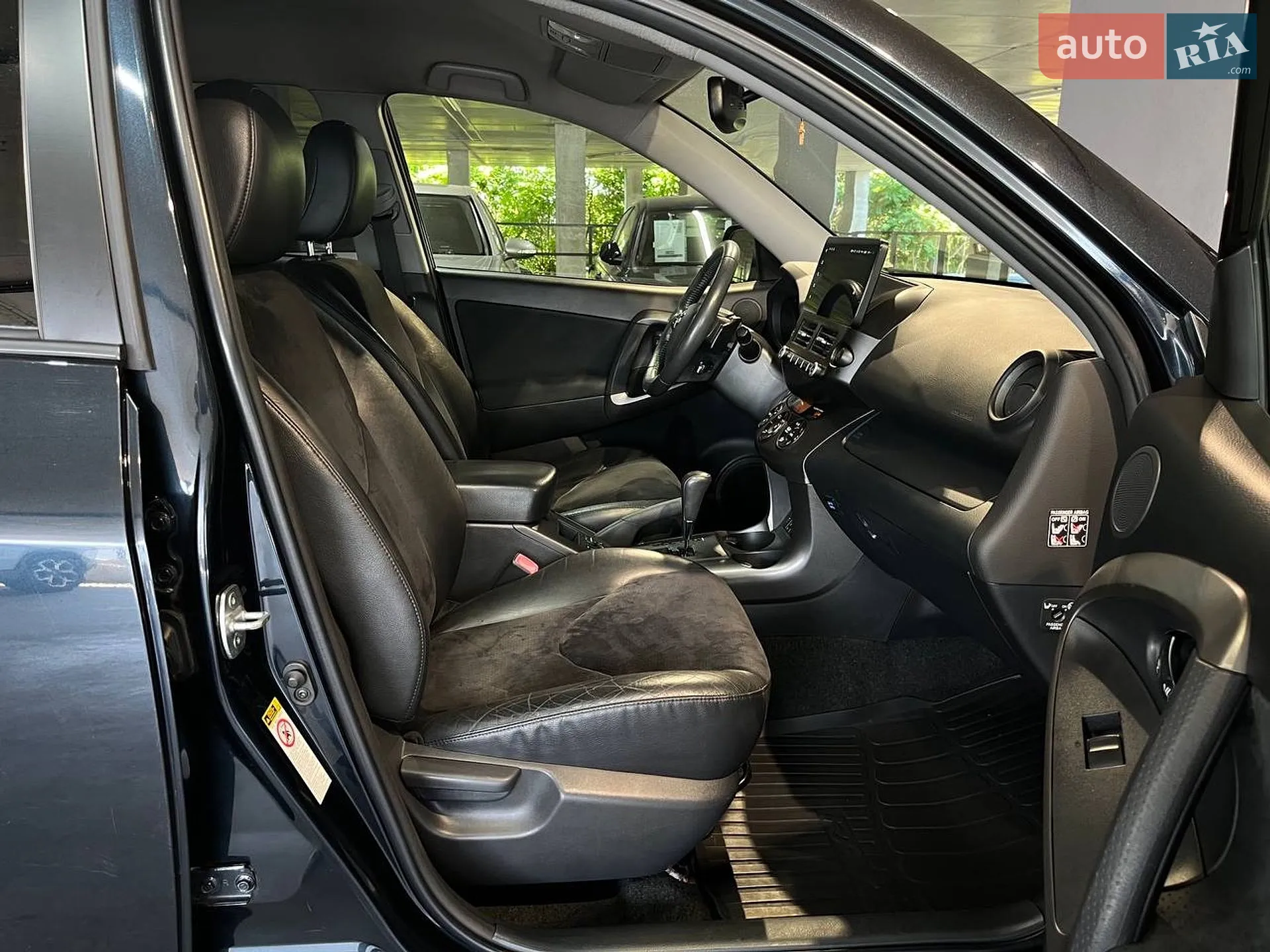 2012 Toyota RAV 4 - мініатюра 16