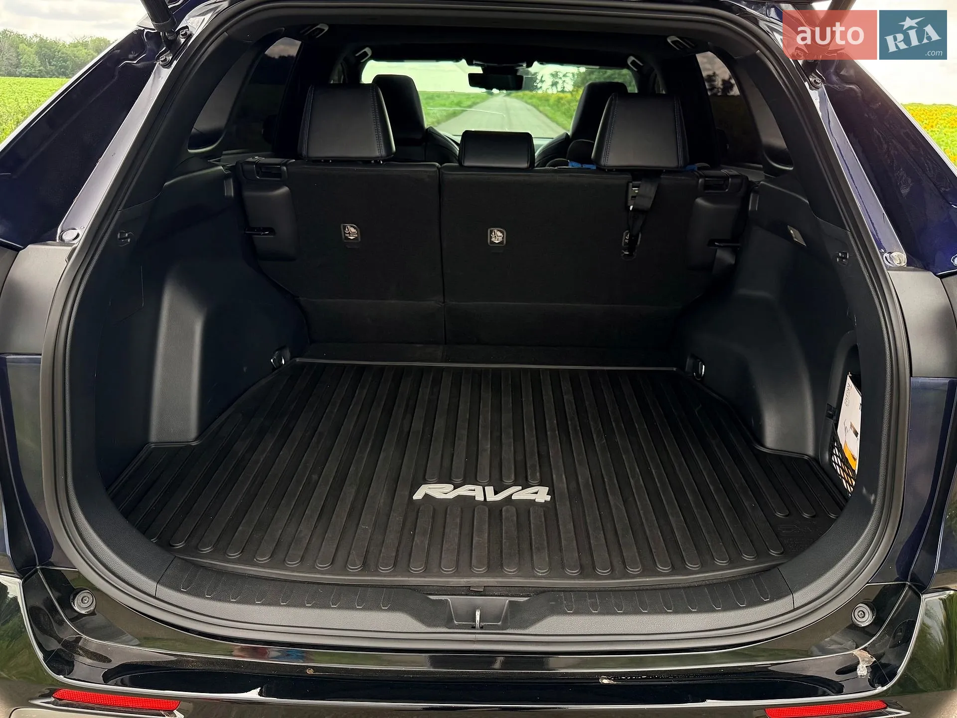2021 Toyota RAV 4 - мініатюра 39