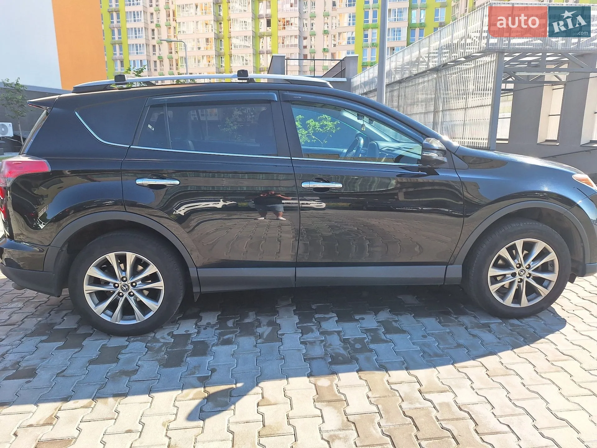 2016 Toyota RAV 4 - фото 1