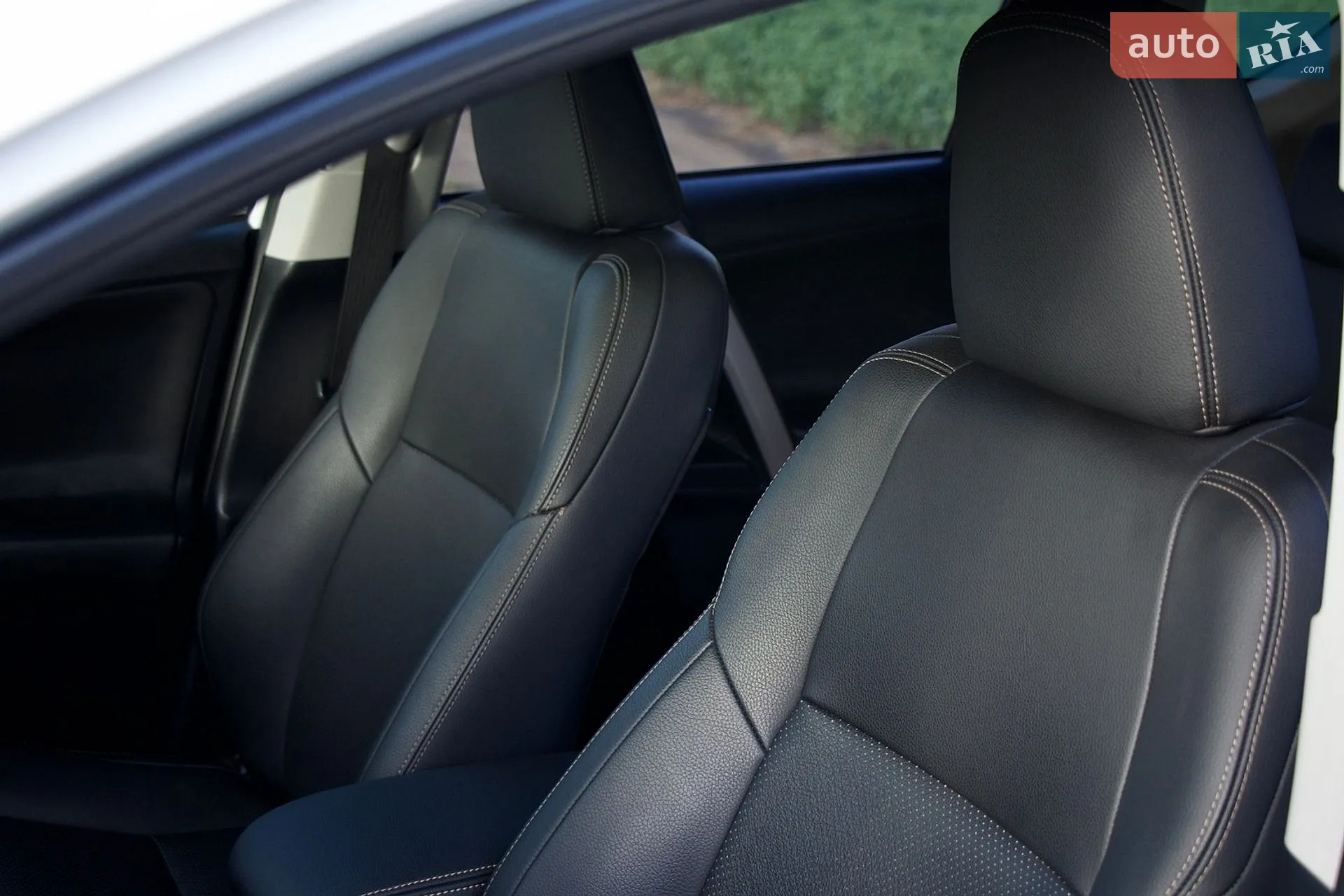 2013 Toyota RAV 4 - мініатюра 15
