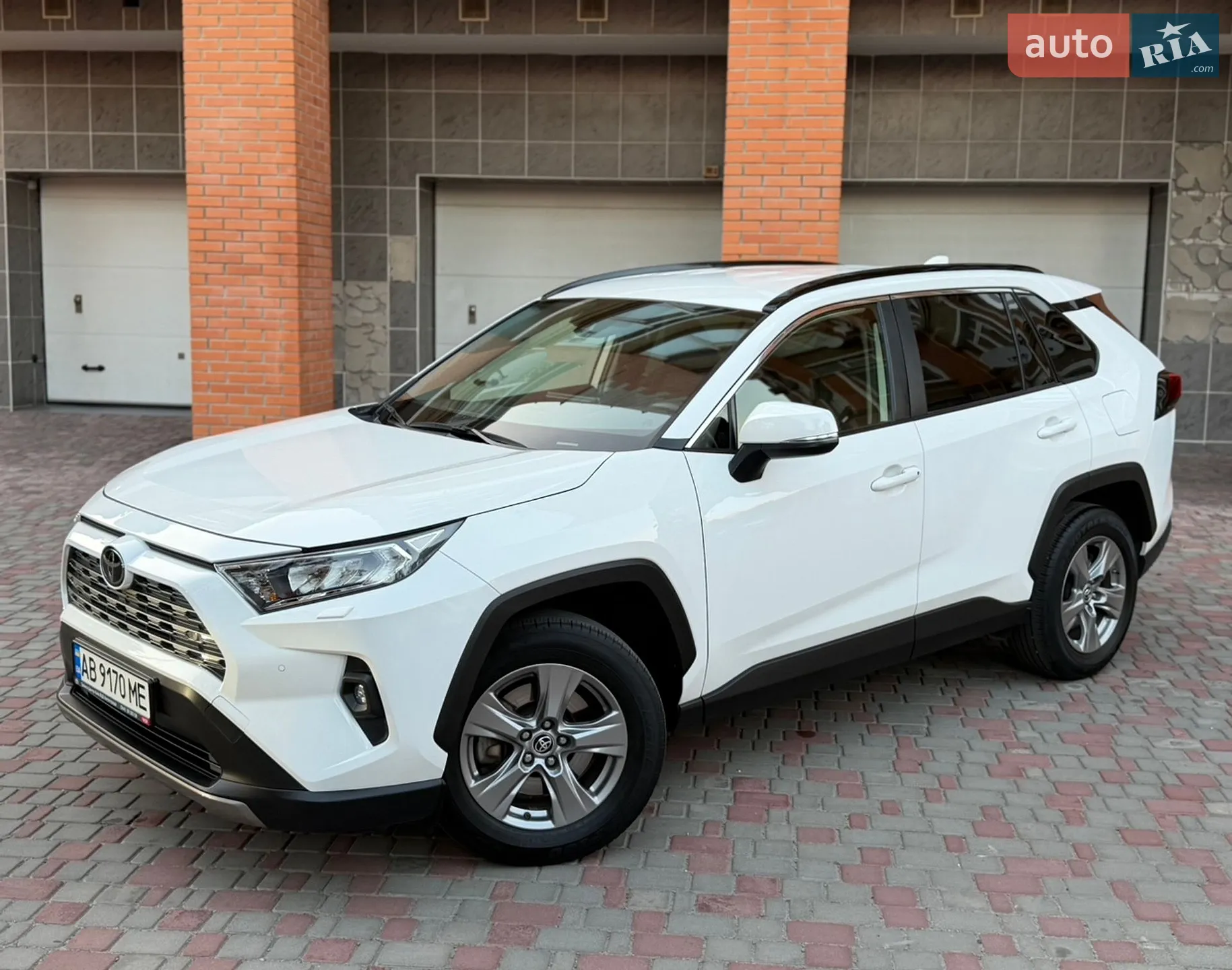 2022 Toyota RAV 4 - мініатюра 9