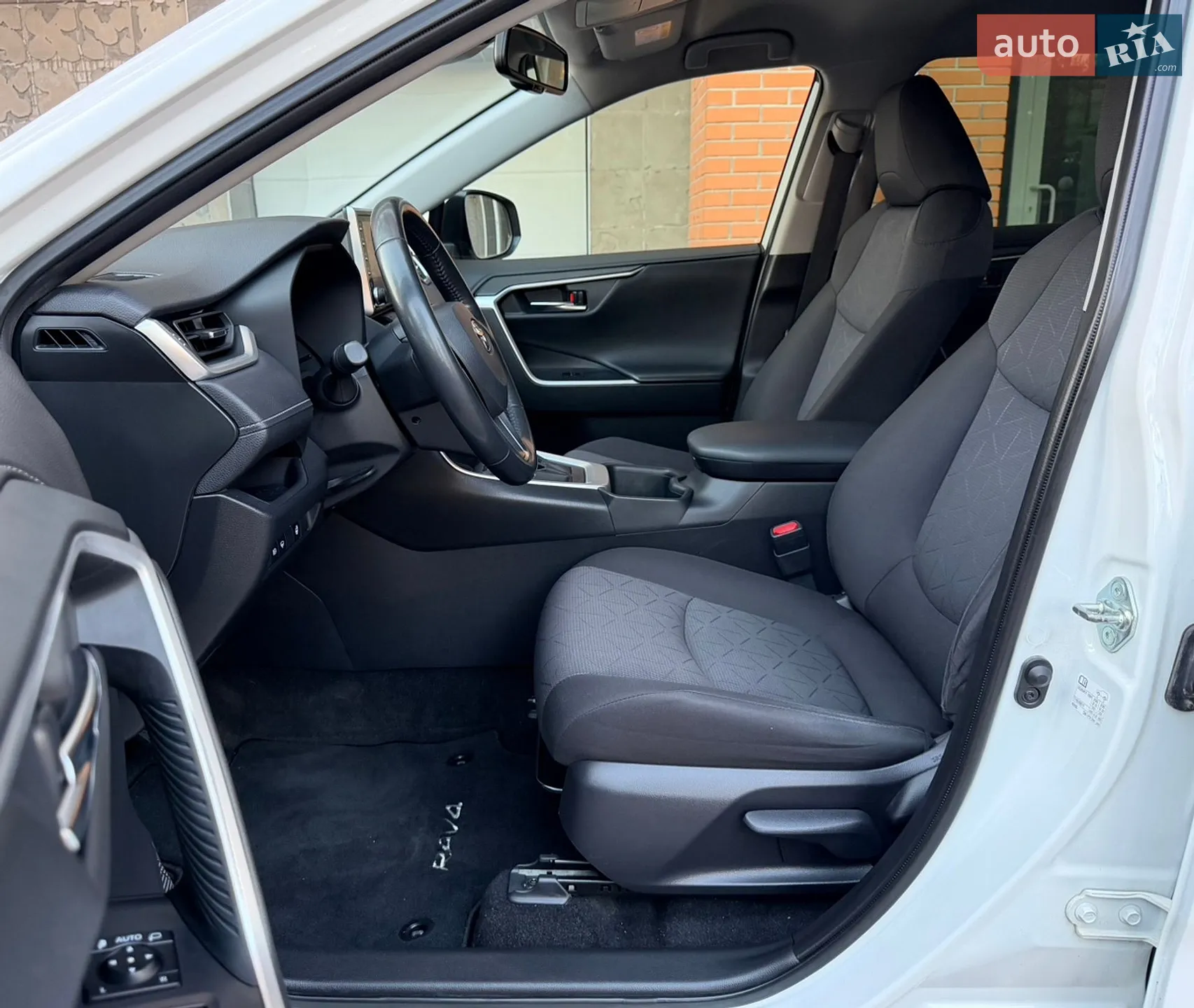 2022 Toyota RAV 4 - мініатюра 24