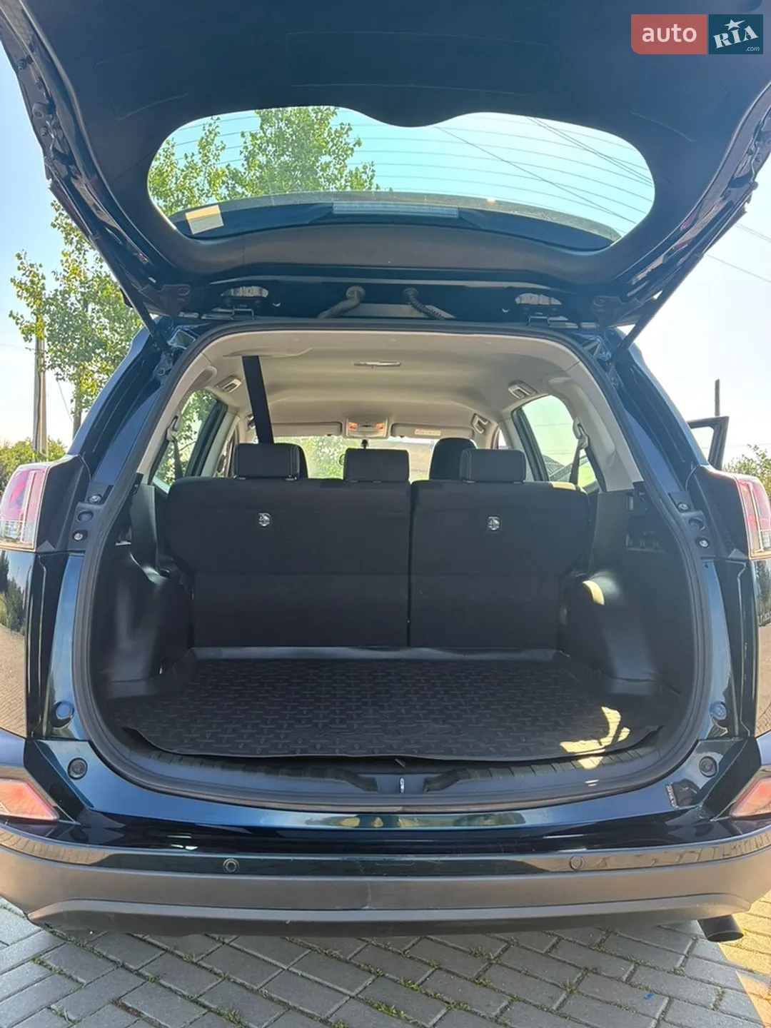 2018 Toyota RAV 4 - мініатюра 13