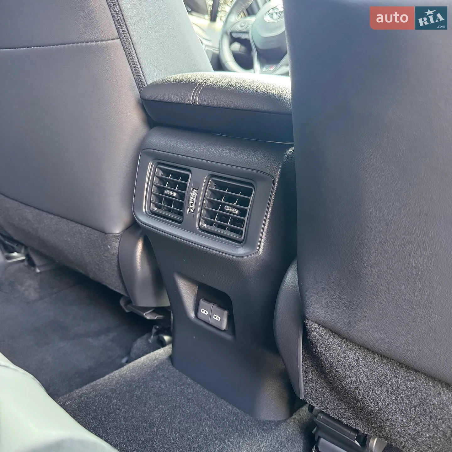 2024 Toyota RAV 4 - мініатюра 21