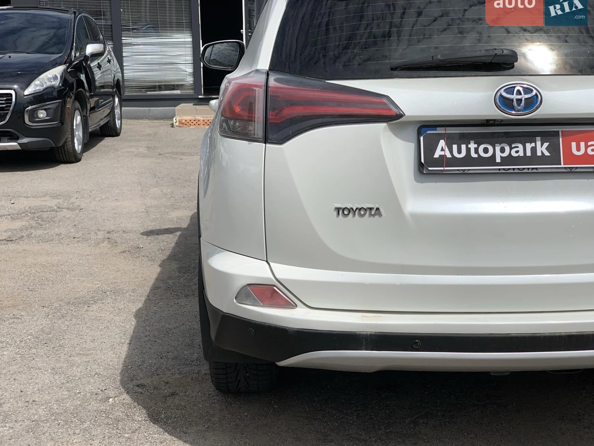 2016 Toyota RAV 4 - мініатюра 13