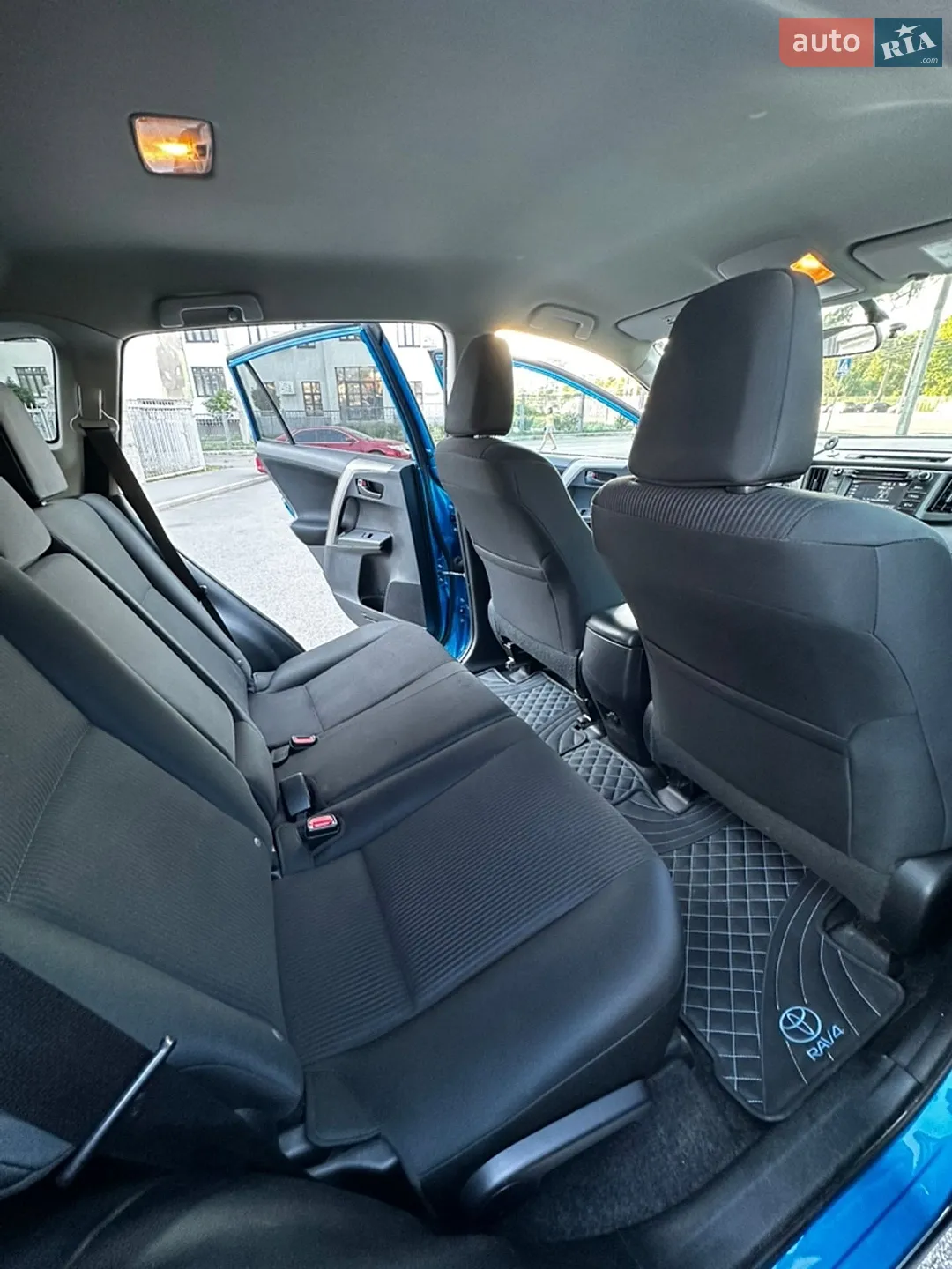 2016 Toyota RAV 4 - мініатюра 33
