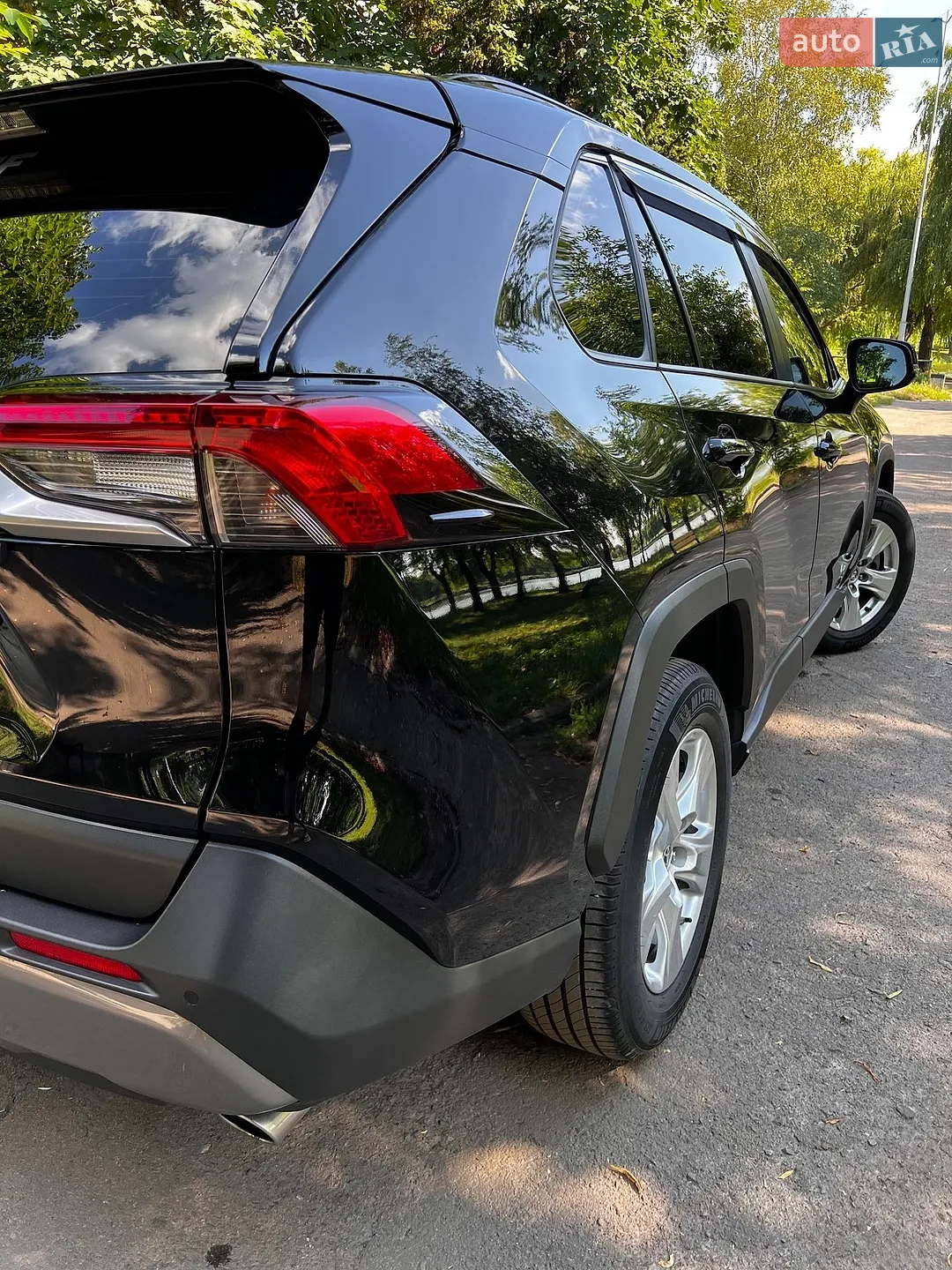 2020 Toyota RAV 4 - мініатюра 9