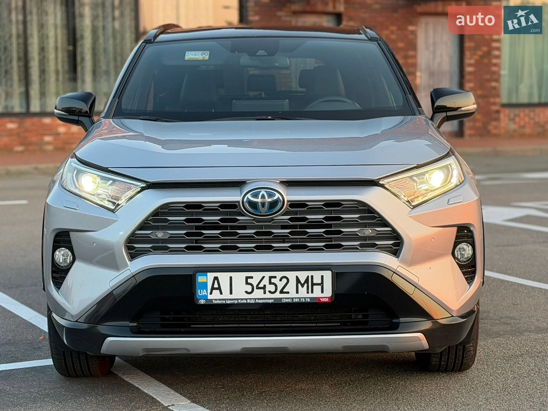 2020 Toyota RAV 4 - мініатюра 3