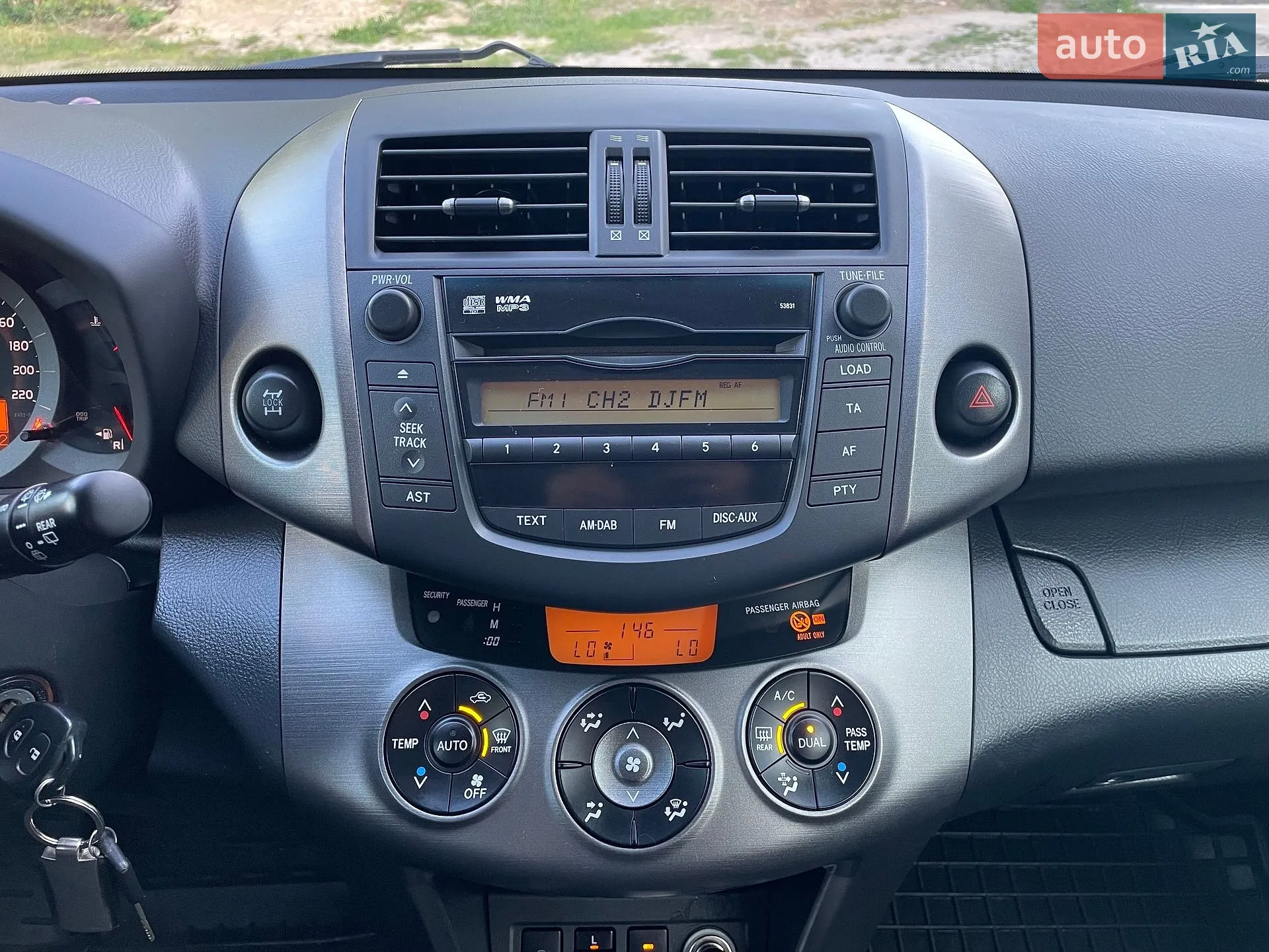 2011 Toyota RAV 4 - мініатюра 73