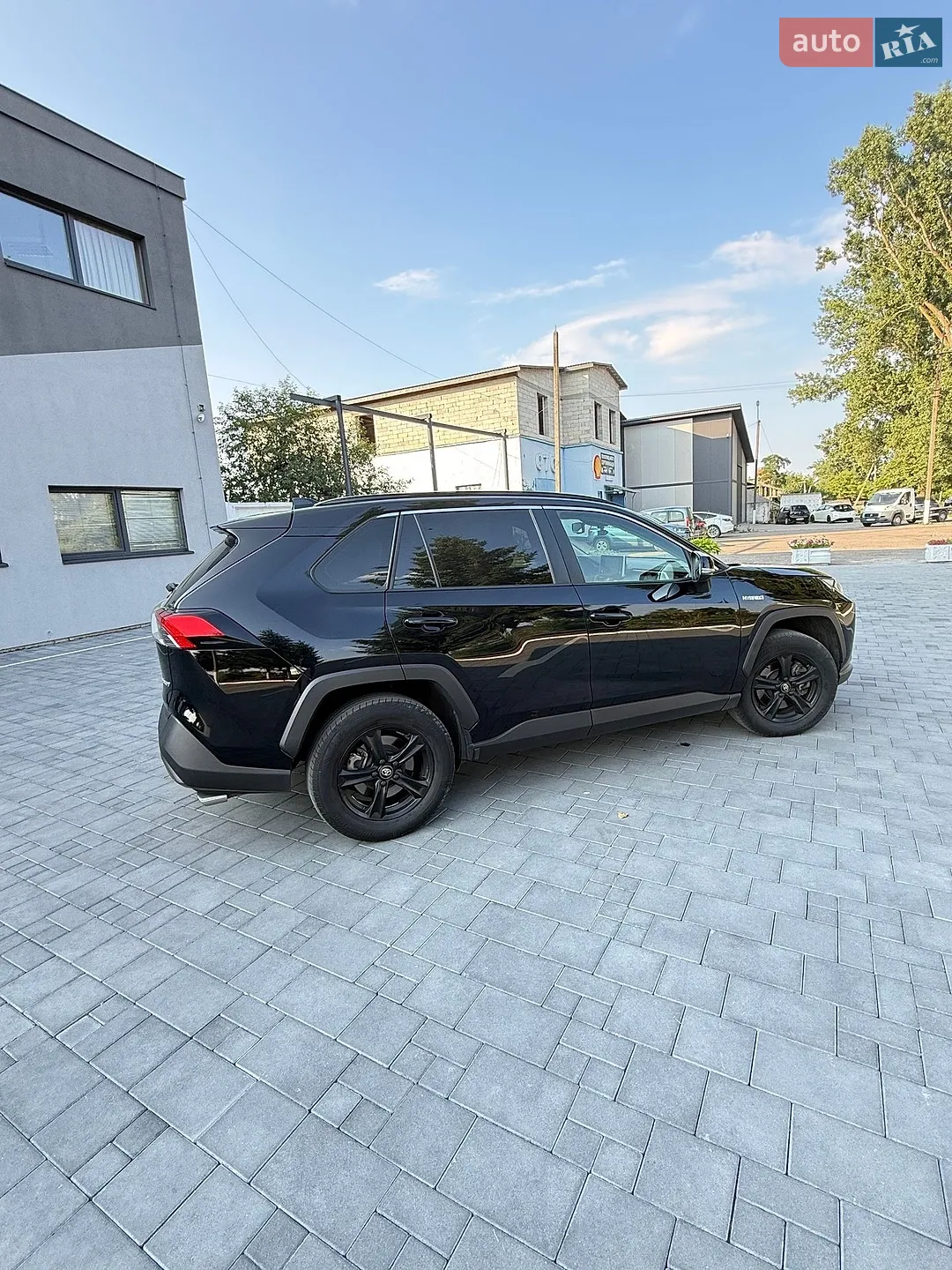 2020 Toyota RAV 4 - мініатюра 18
