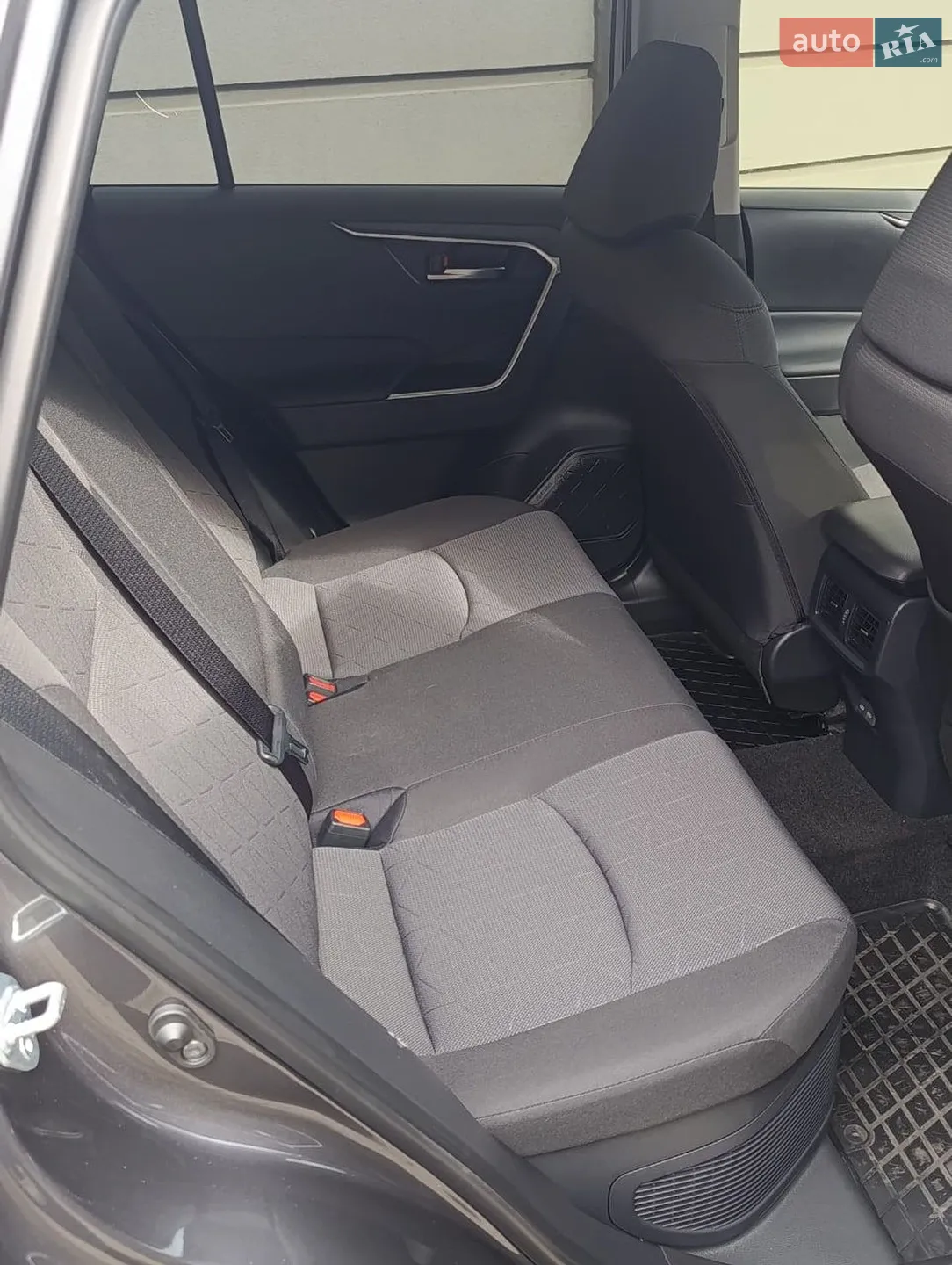 2025 Toyota RAV 4 - мініатюра 4