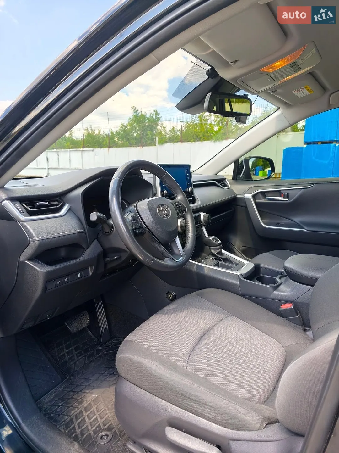 2020 Toyota RAV 4 - мініатюра 12