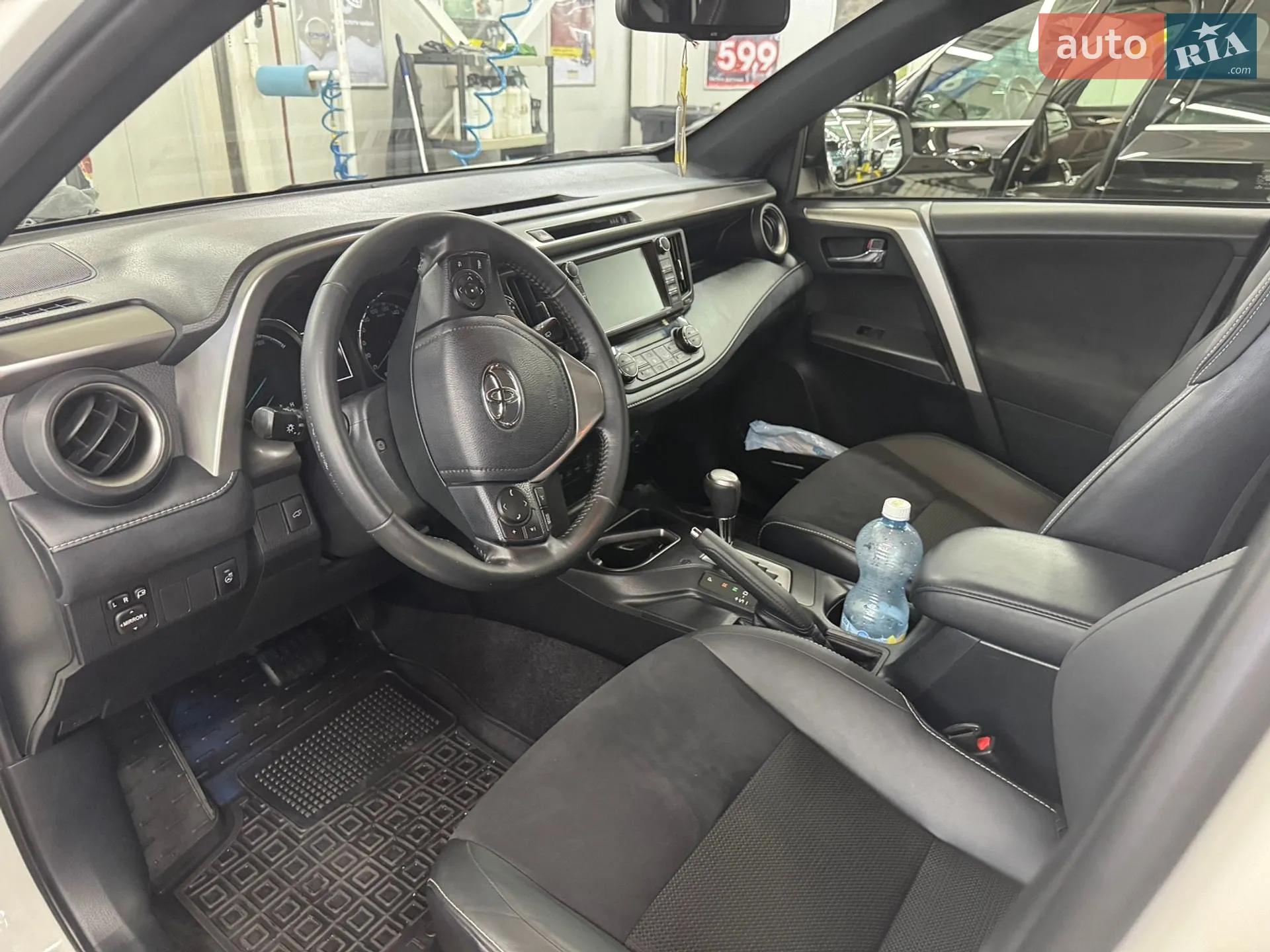 2018 Toyota RAV 4 - мініатюра 25