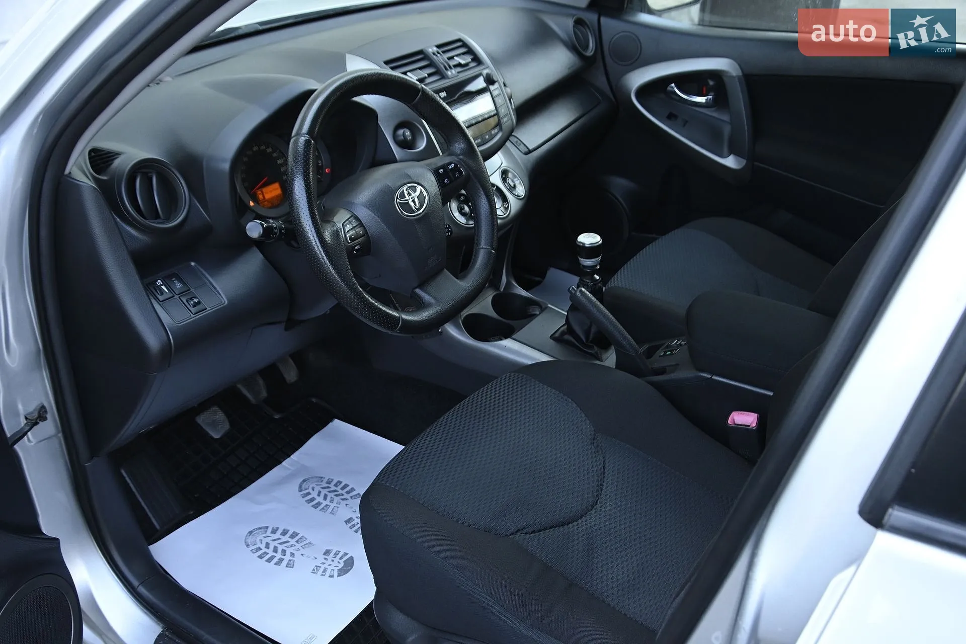 2010 Toyota RAV 4 - мініатюра 16