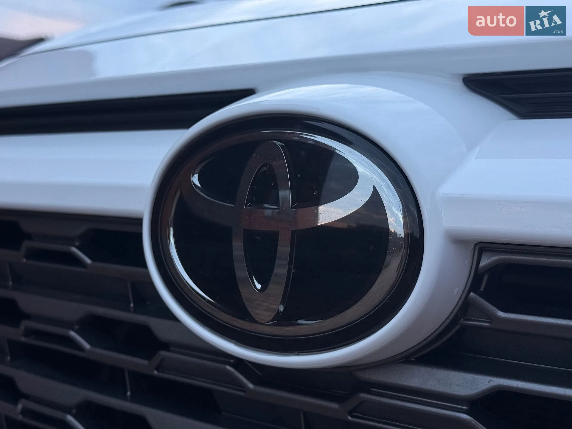 2022 Toyota RAV 4 - мініатюра 19