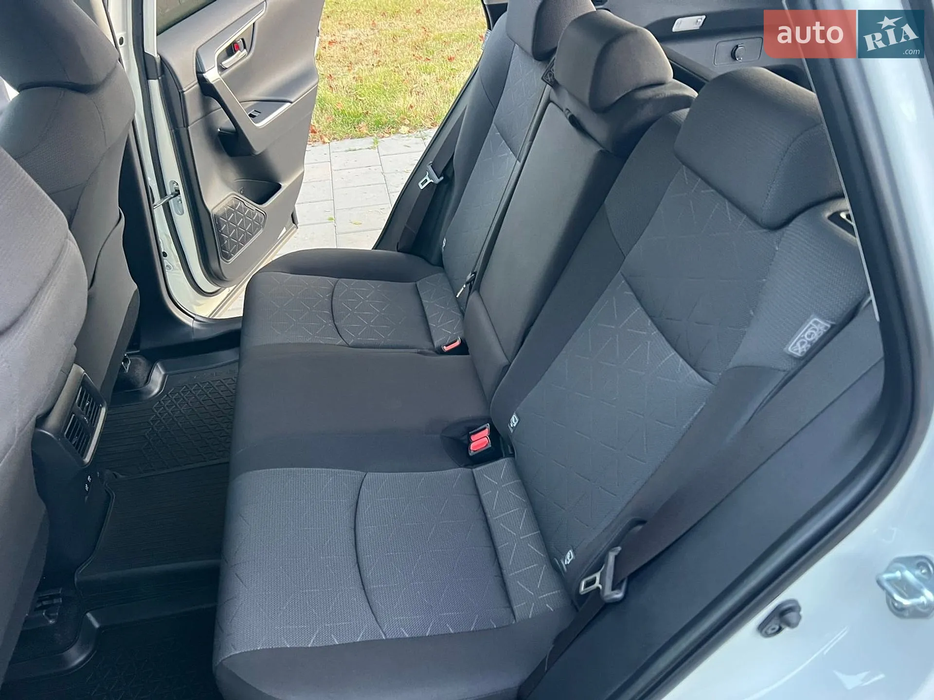 2019 Toyota RAV 4 - мініатюра 56