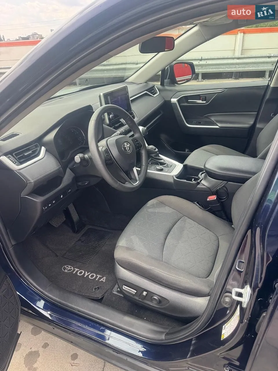 2023 Toyota RAV 4 - мініатюра 19