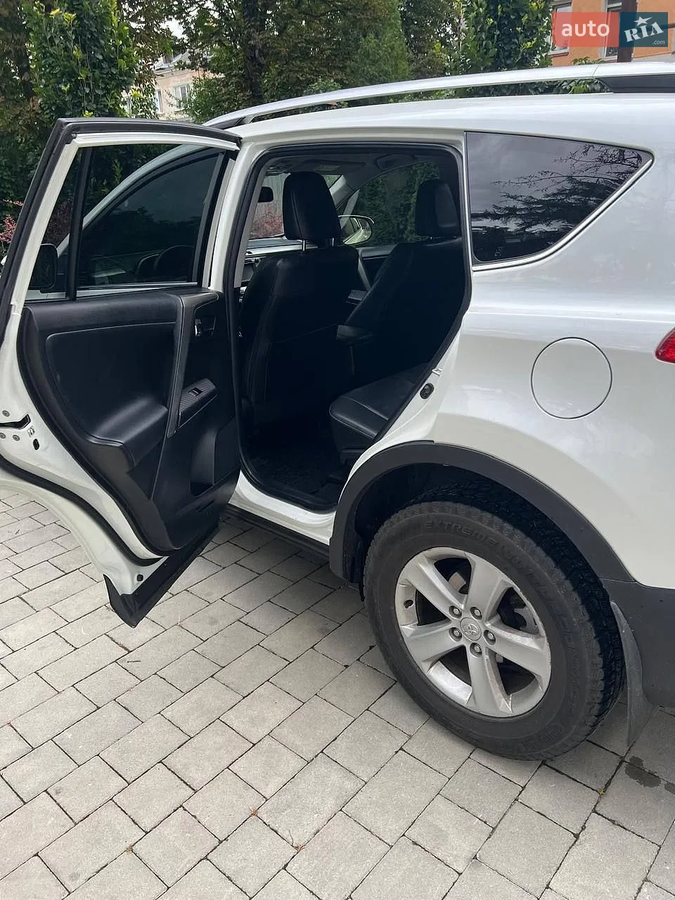 2013 Toyota RAV 4 - мініатюра 13