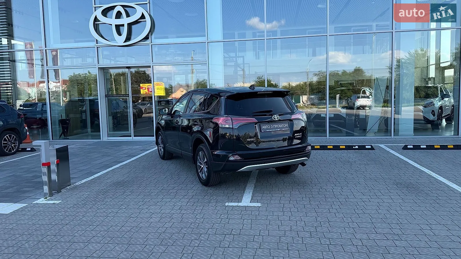 2016 Toyota RAV 4 - мініатюра 2