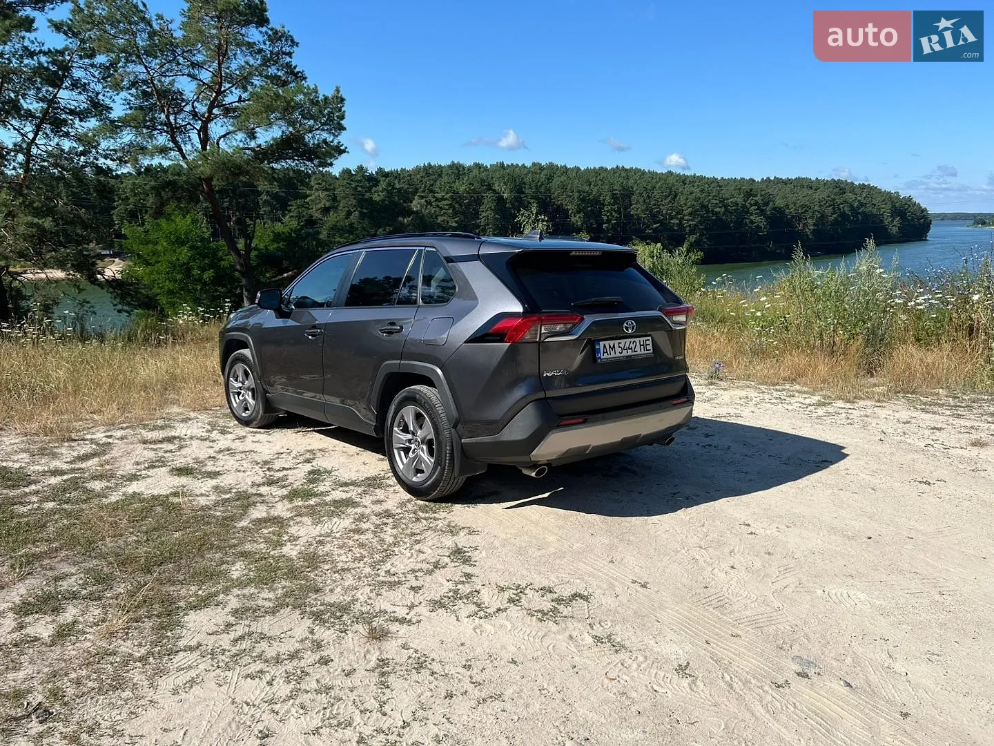 2022 Toyota RAV 4 - мініатюра 6