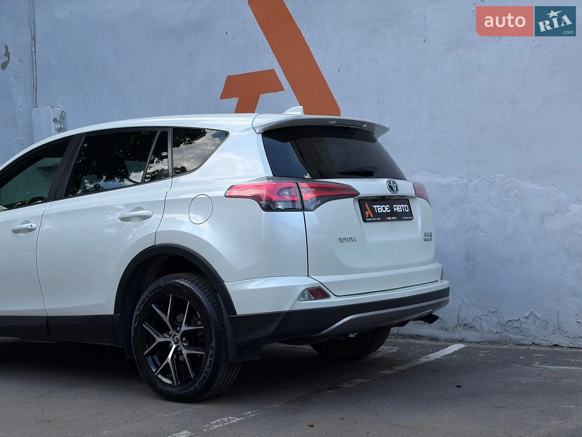 2017 Toyota RAV 4 - мініатюра 7