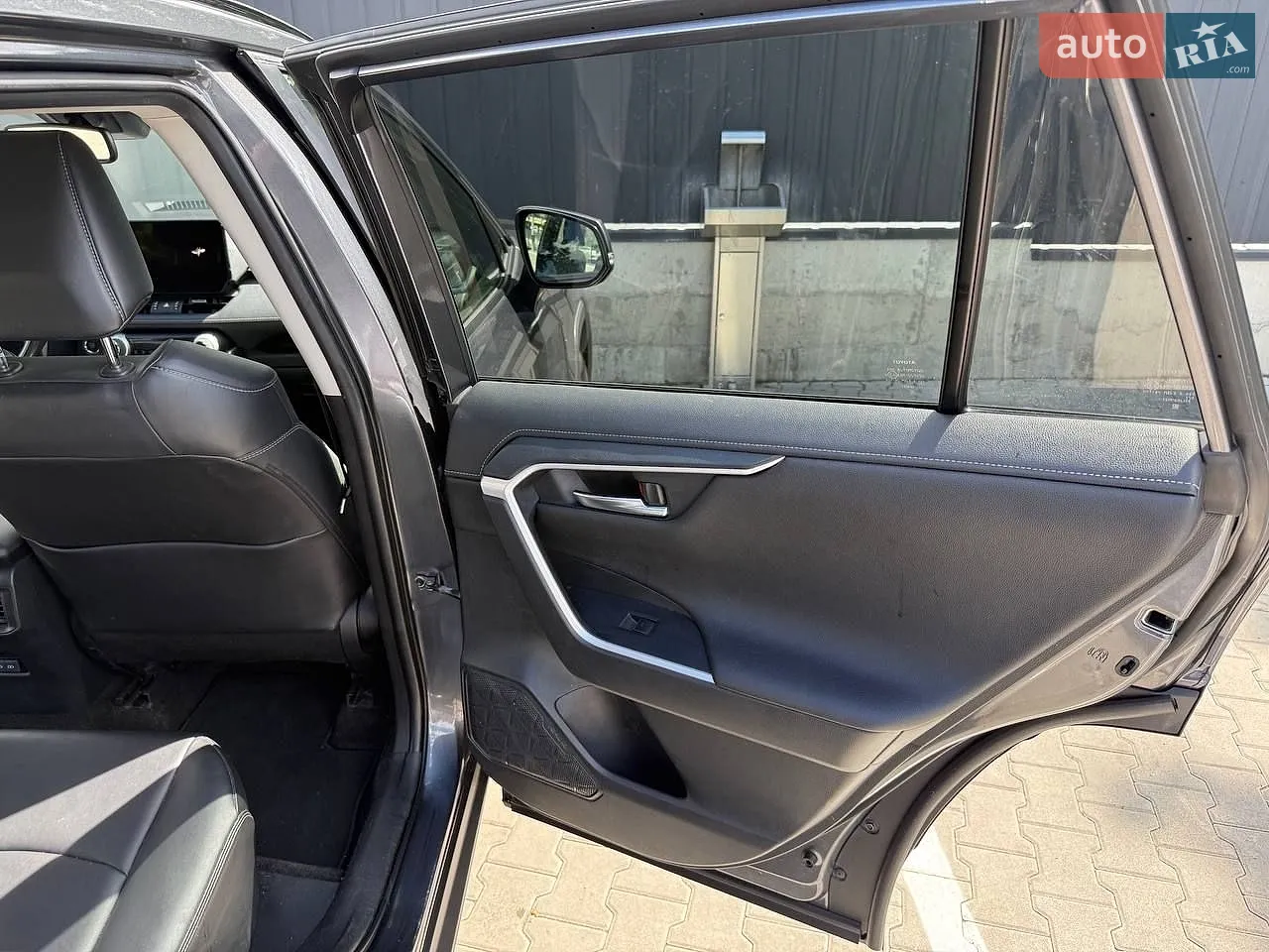 2023 Toyota RAV 4 - мініатюра 28