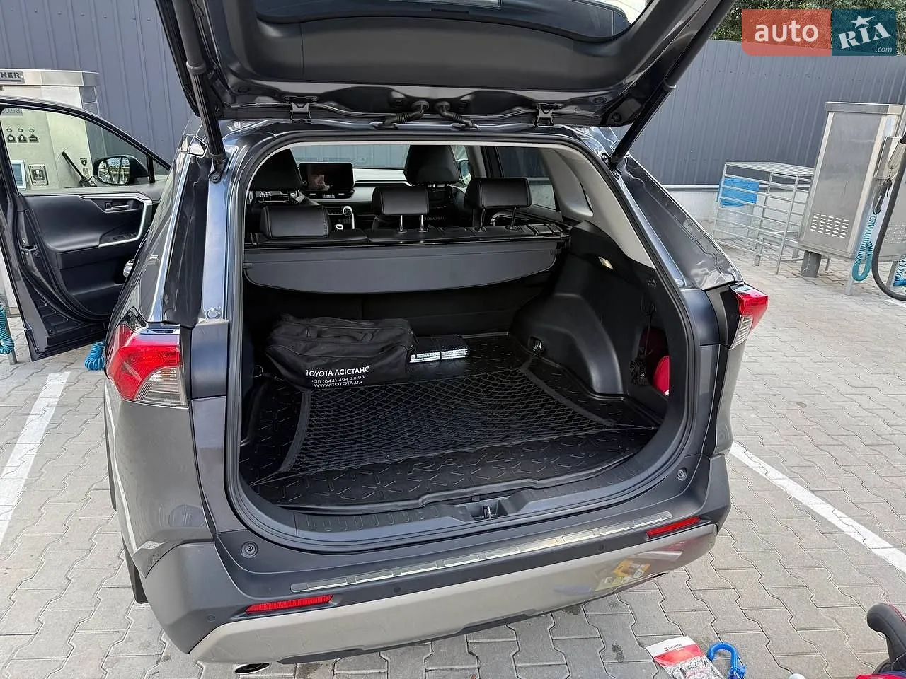 2023 Toyota RAV 4 - мініатюра 34