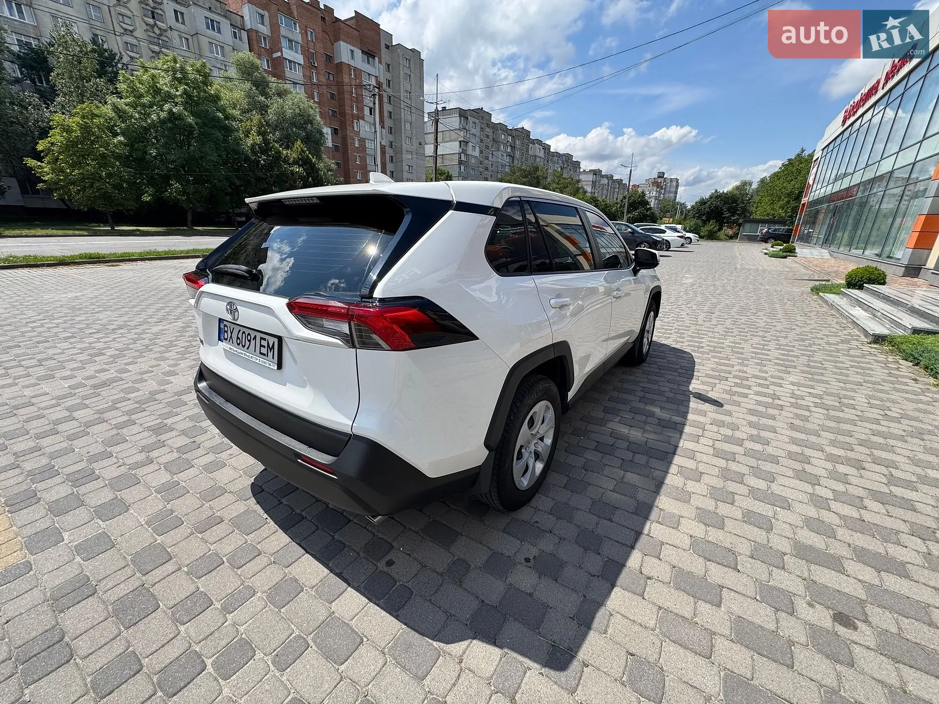 2020 Toyota RAV 4 - мініатюра 4