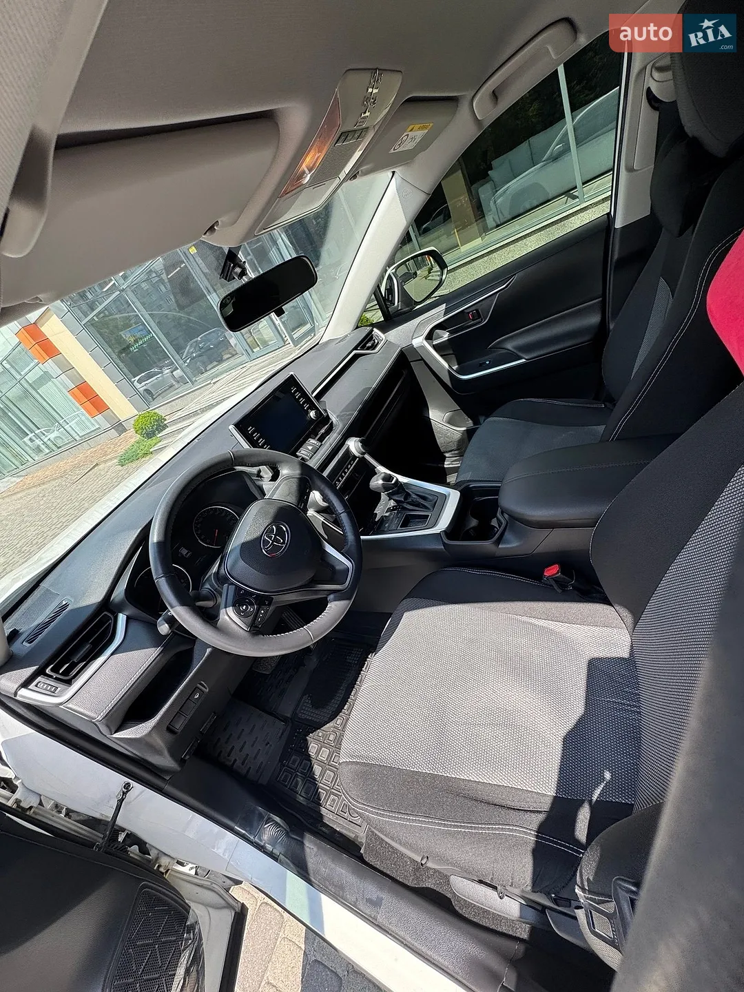 2020 Toyota RAV 4 - мініатюра 9