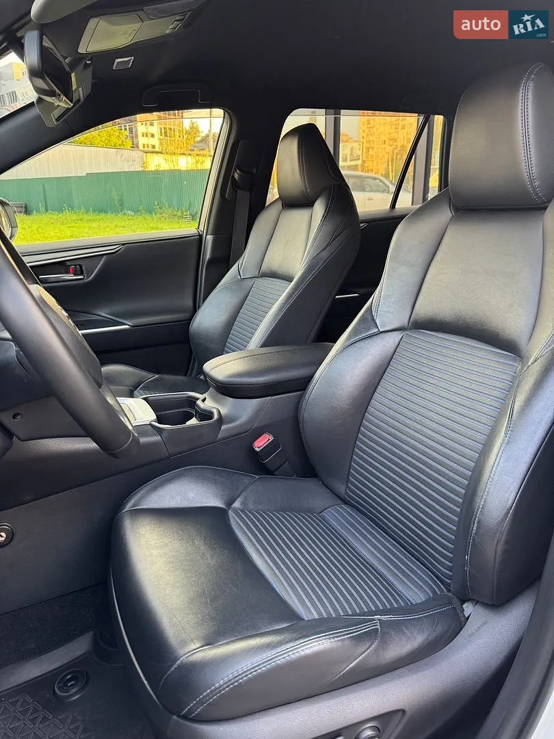 2019 Toyota RAV 4 - мініатюра 21