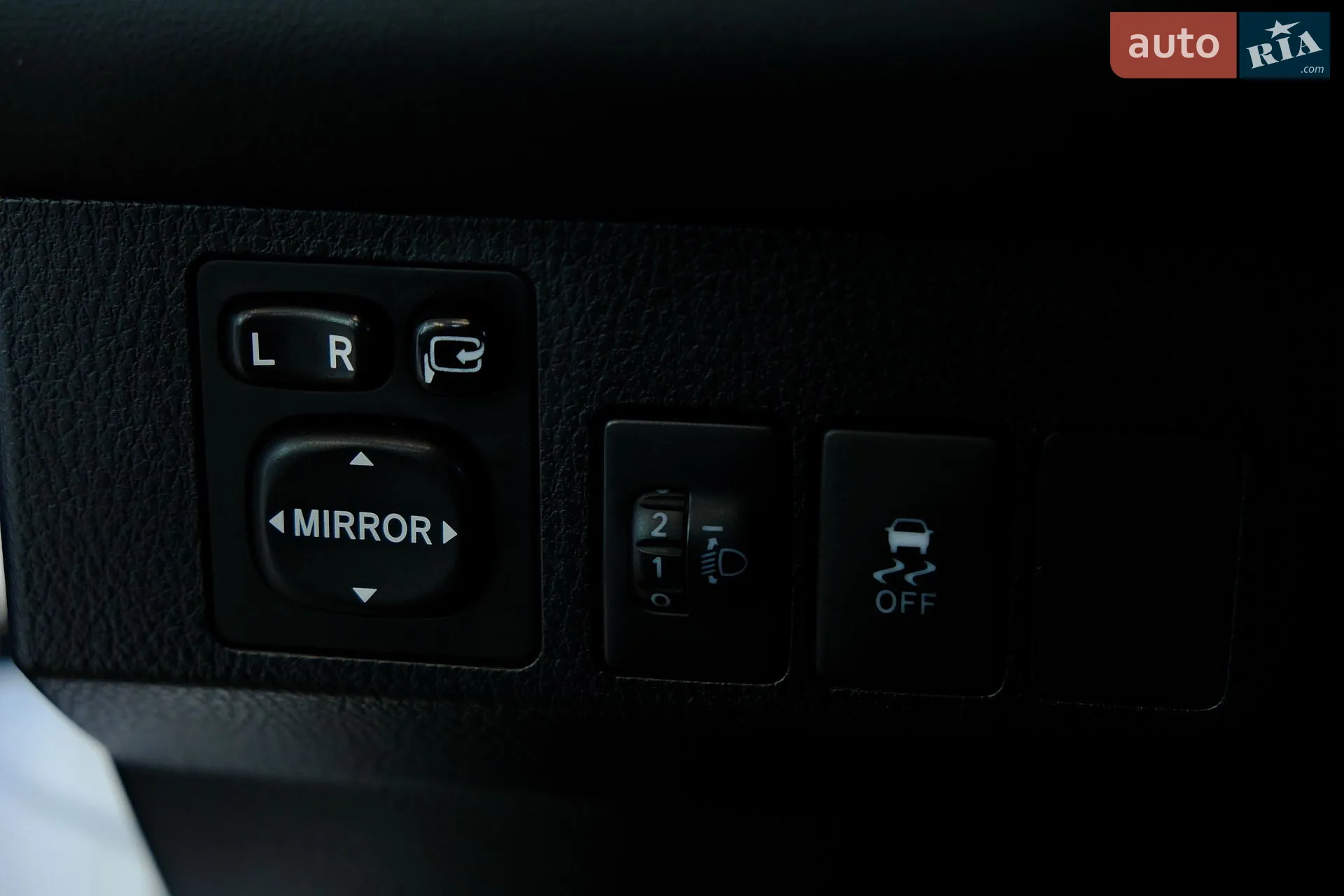 2014 Toyota RAV 4 - мініатюра 20