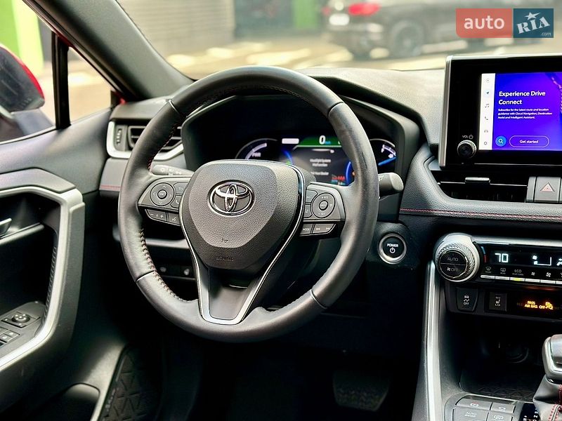 Внедорожник / Кроссовер Toyota RAV4 2023 в Киеве