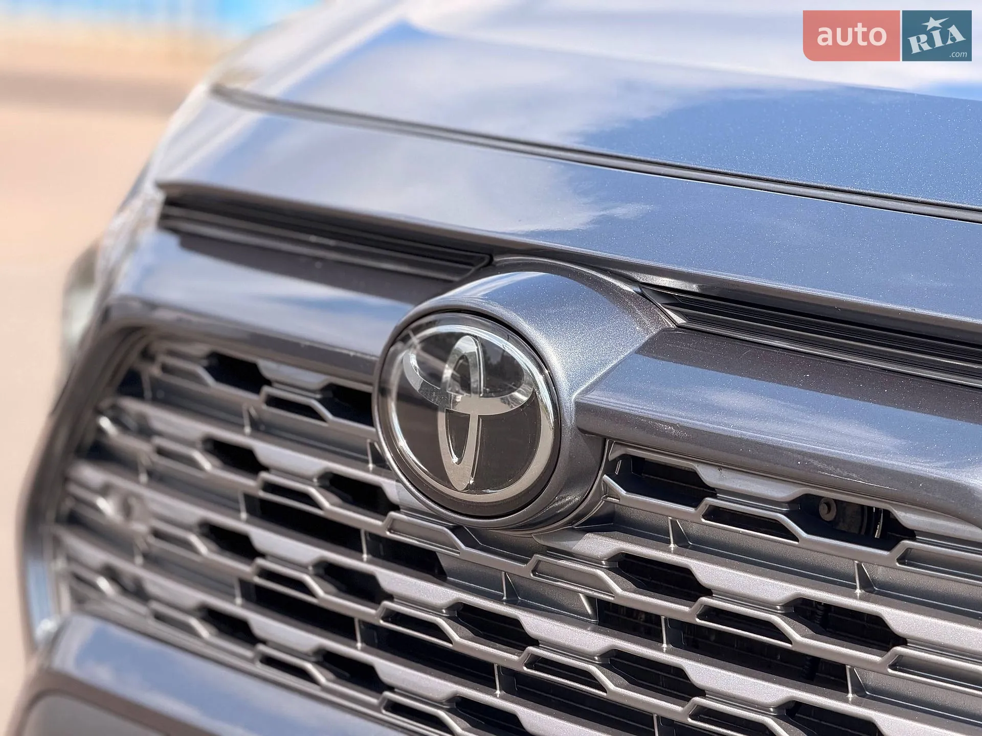 2019 Toyota RAV 4 - мініатюра 8