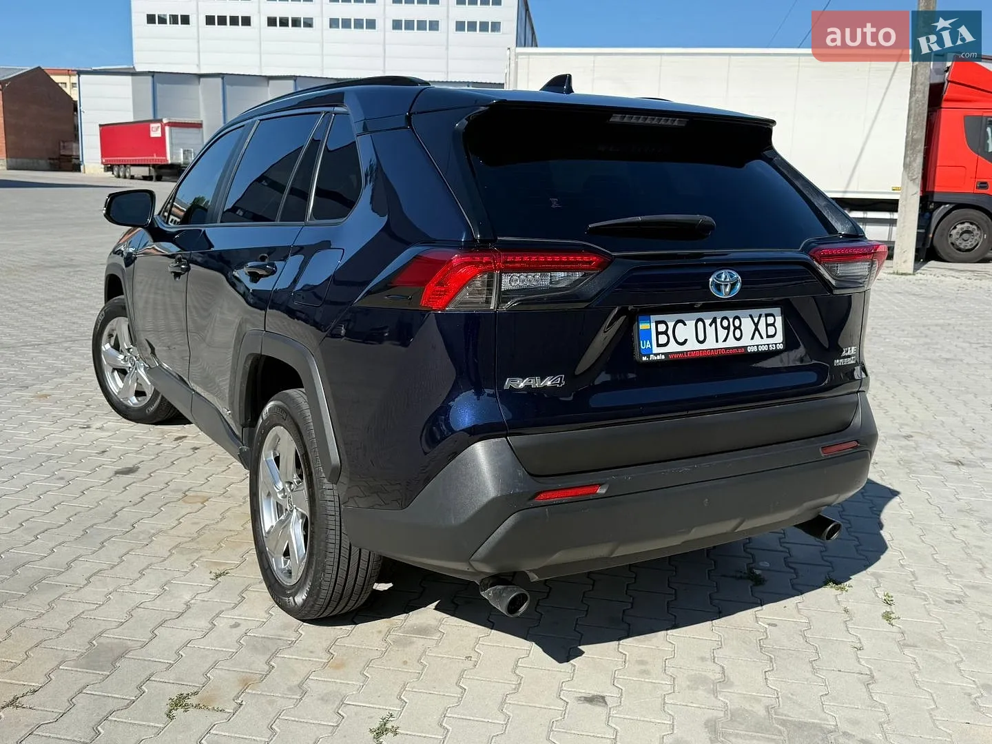 2021 Toyota RAV 4 - мініатюра 7